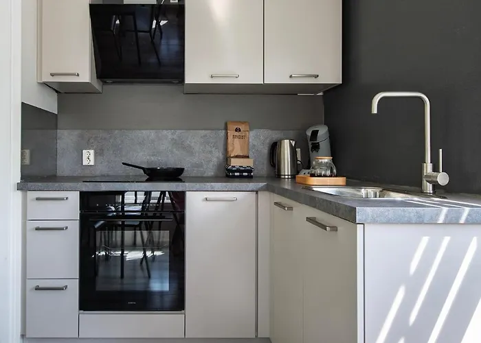 32, Woods, Big Garden, Private Parking , Ac & Privacy! * Oisterwijk