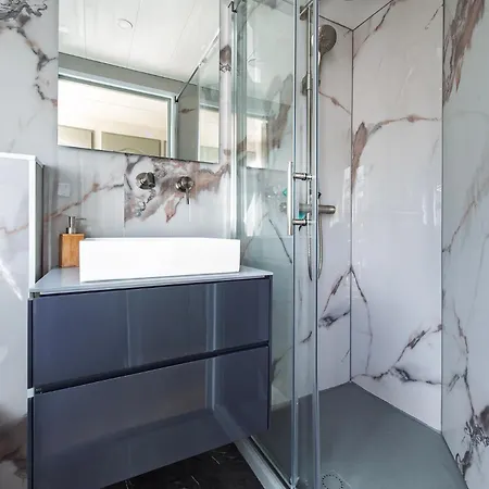 32, Woods, Big Garden, Private Parking , Ac & Privacy! * Oisterwijk