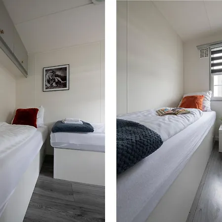 Chalet 32, Woods, Big Garden, Private Parking , Ac & Privacy!